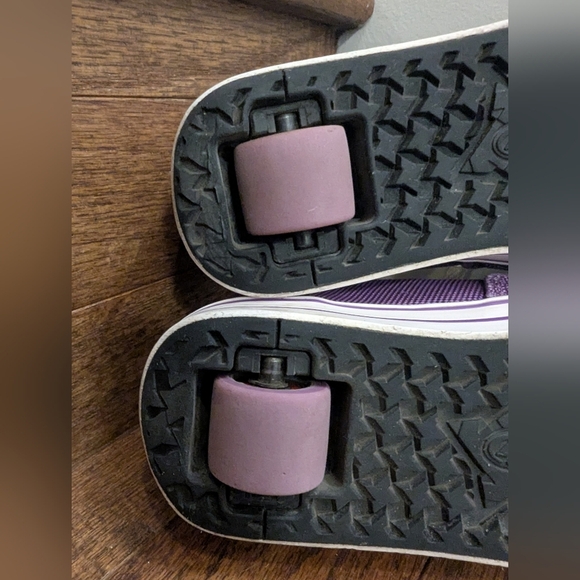 Heelys Sz 4 Skate Shoes purple - Picture 5 of 9